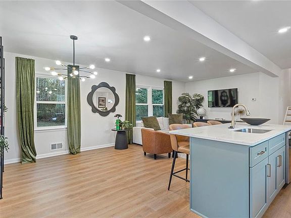 2nd image of 4088 Vale Ct