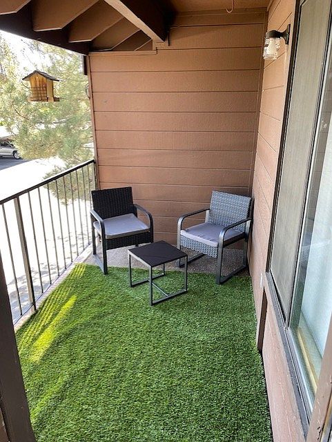 Balcony patio furniture
