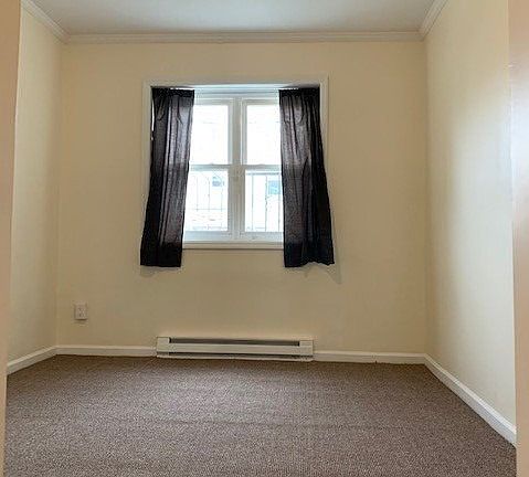 3rd image of 73-13 Utopia Pkwy Unit 1