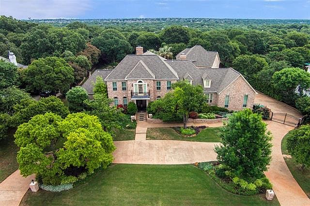 1st image of 2900 Sun Meadow Dr