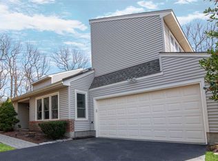 4 Inwood Rd, Port Jefferson, NY 11777