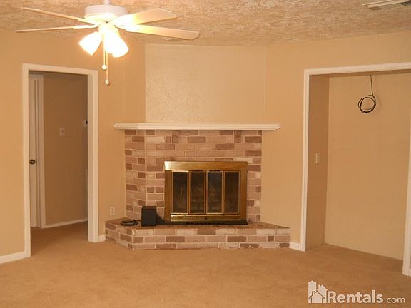 3rd image of 3318 Ashton Ln