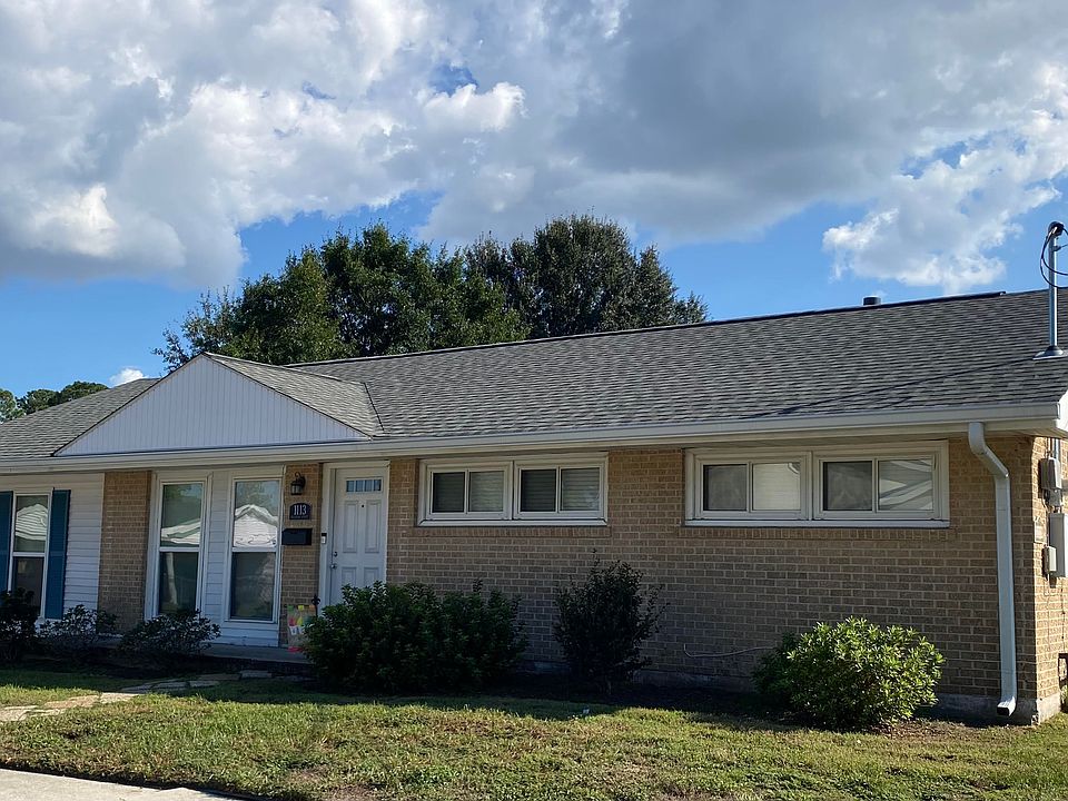 1st image of 1113 Waltham St