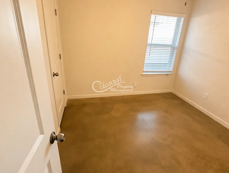 3111 Stonewall Dr #B — Photo 9