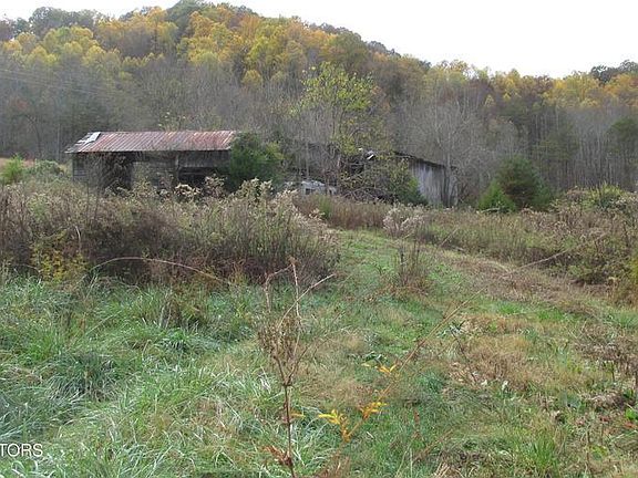 3rd image of 5194 Jones Cove Rd