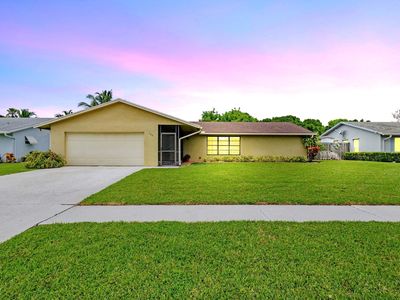 122 Martin Circle, Royal Palm Beach, FL, 33411