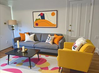 107 Charles St #5L, Boston, MA 02114