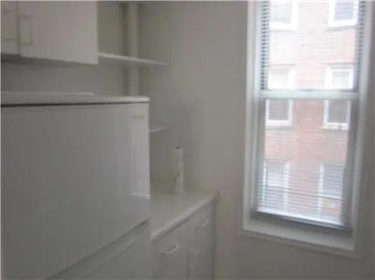 Rented by Metropolis Real Estate of Manhattan | media 23