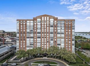 250 E Harbortown Dr APT 407, Detroit, MI 48207