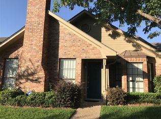208 Goodwin Ln, Corsicana, TX 75110