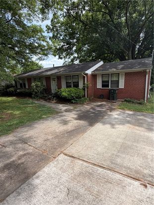 216 E East Meadow Drive, Athens, GA 30605
