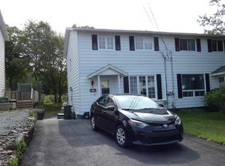 12 Brompton Rd, Dartmouth, NS B2W4M6