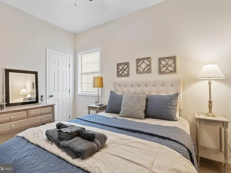 1900 Princess Anne St #6 — Photo 13