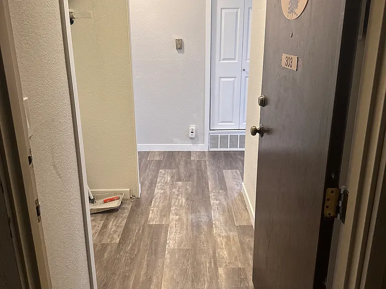7625 E Quincy Ave #303 — Photo 2