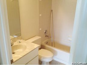 5th image of 720 E Gilchrist Ct