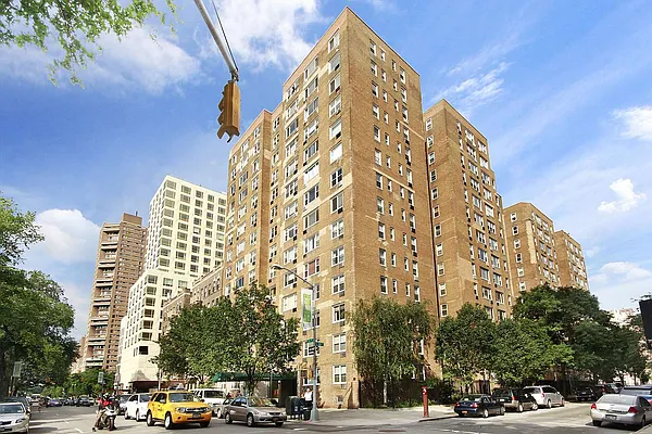 Sold by Corcoran | media 8
