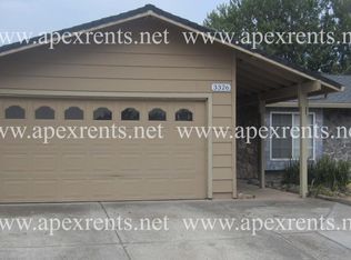 3326 Nut Plains Dr, Sacramento, CA