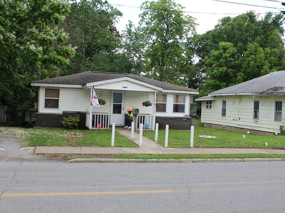 1st image of 303 W 12th St
