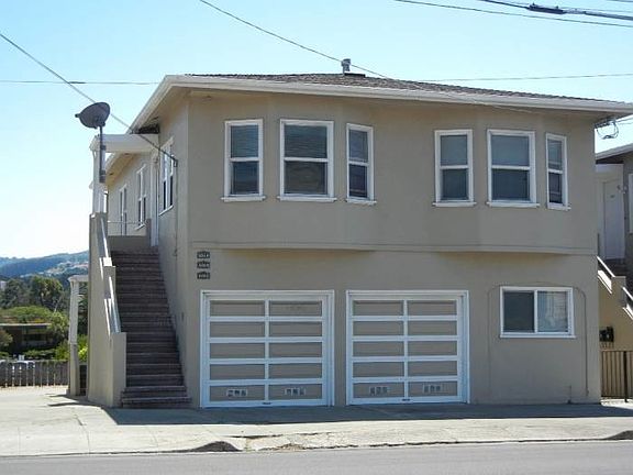 3rd image of 1057 Grand Ave APT B
