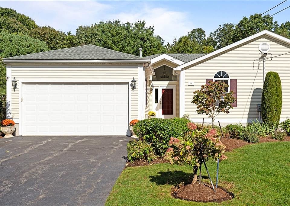 6 Orchard Meadows Dr, Smithfield, RI 02917 Zillow