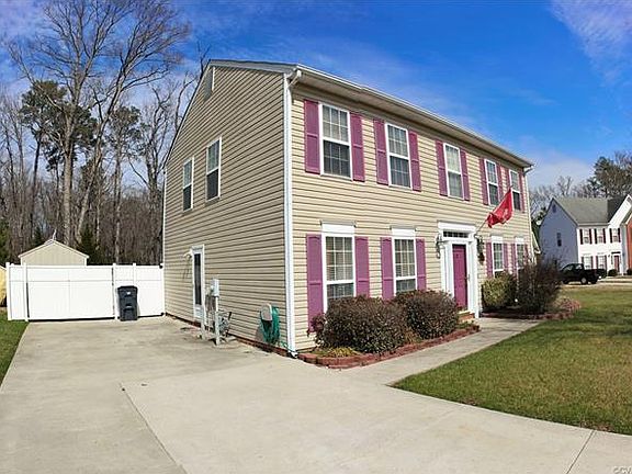 2nd image of 16618 Amherst Oak Ln