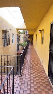 1555 W 44th Pl APT 220, Hialeah, FL, 33012