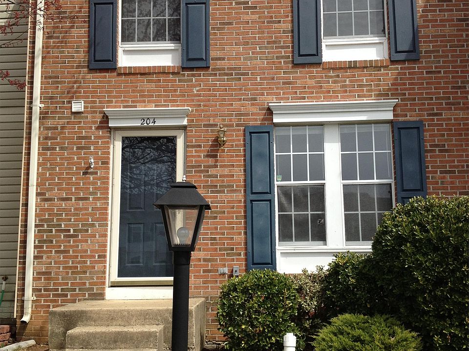 1st image of 204 Ilona Ct
