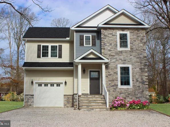 37191 Main Sail Ct, Greenbackville, VA 23356