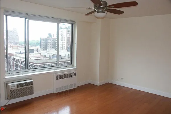 Rented by Corcoran | media 107