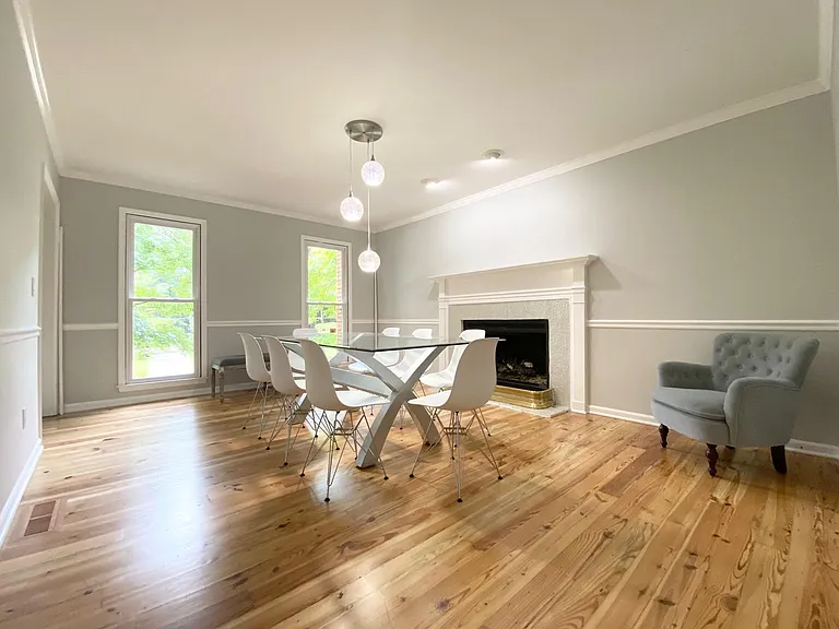 601 Spring Creek Way NE — Photo 6