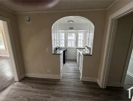 1124 N Main St #3 — Photo 11