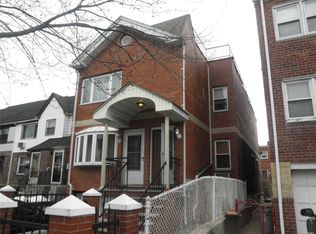 19814 30th Ave, Flushing, NY 11358