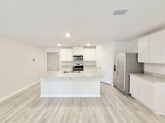 3rd image of 6130 Native Dancer Way