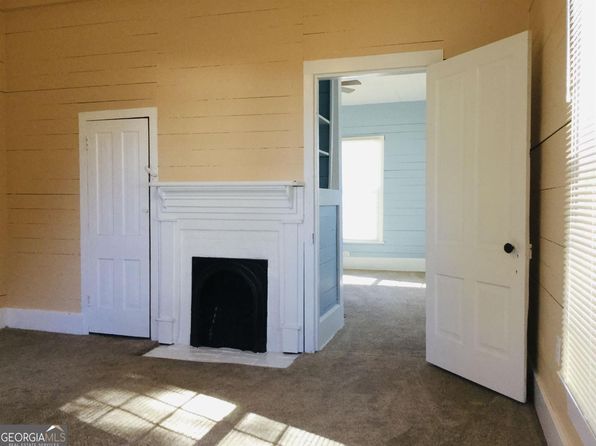 8008 College St, Greenville, GA 30222