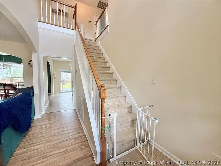 675 Omaha Dr — Photo 12