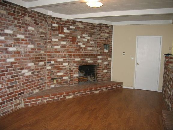 4th image of 2614 N Millbrook Ave