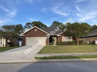 2024 Bright Water Dr, Gulf Breeze, FL 32563