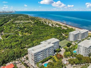 Commodore Club West Condo, Key Biscayne, FL 33149
