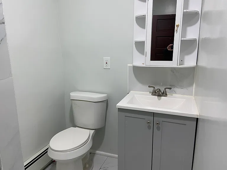 926 Niagara St #2B — Photo 10