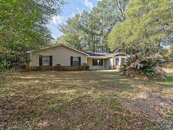 3rd image of 804 Old Newton Rd