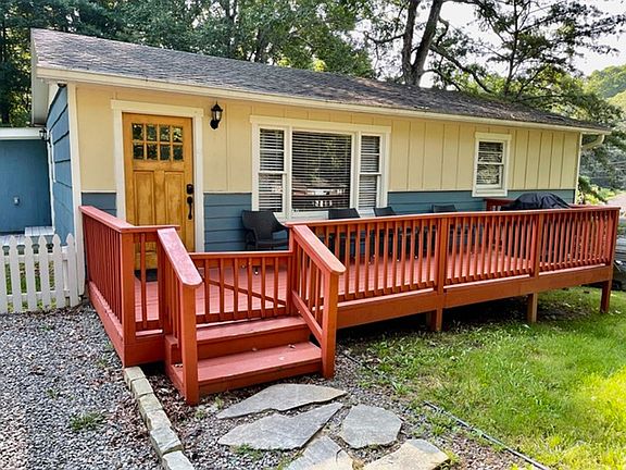 3rd image of 200 S Oconeechee Ave