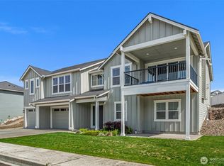 661 S Juli Avenue, East Wenatchee, WA 98802