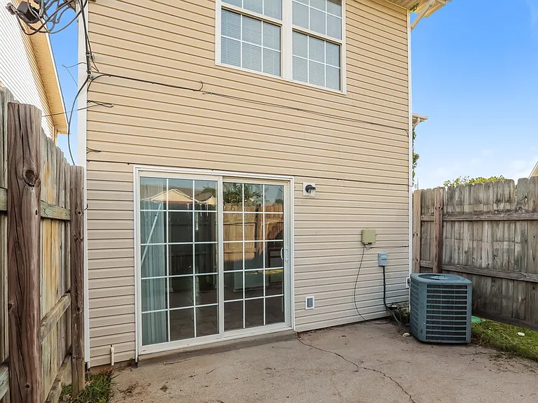 4080 Nir Shreibman Blvd #7 — Photo 17
