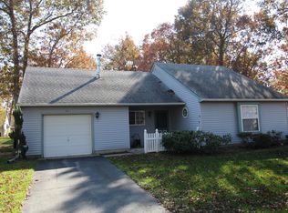 73 Morning Glory Ln, Whiting, NJ 08759