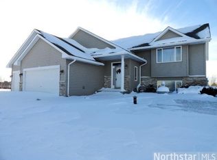 17638 Dunkirk St NE, Ham Lake, MN 55304