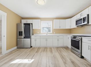 6 Rockland St APT 1, Lynn, MA 01902