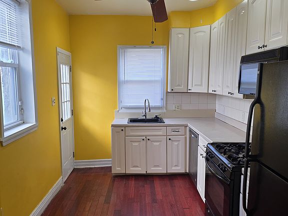 3rd image of 1351 E Berks St