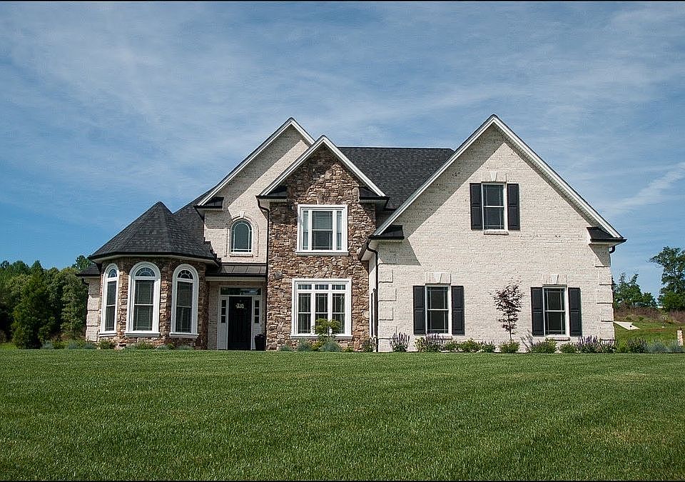 1st image of 1120 Toni Ln