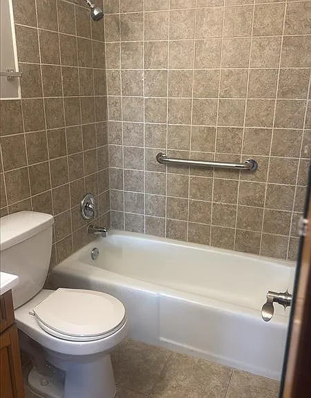 4920 Harold Ave #2C — Photo 6