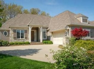 7939 W 137th St, Overland Park, KS 66223
